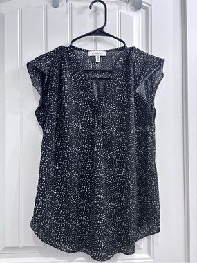 Chaus Black & White Dot Cap-Sleeve V-Neck Blouse